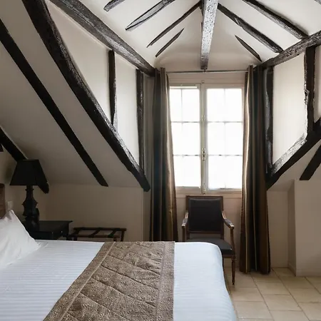 Hotel Saint-louis Marais Parigi